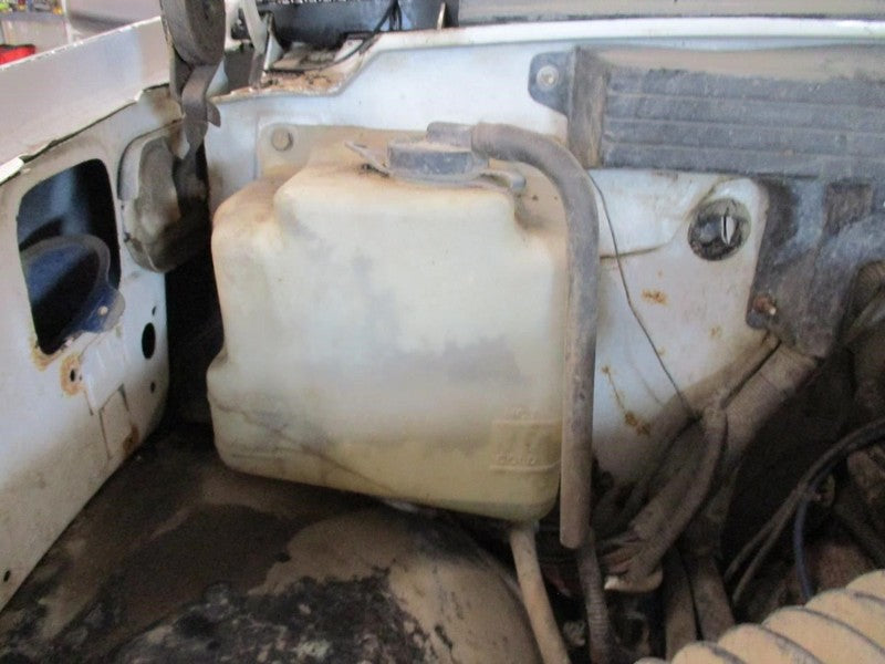 TCHEV2500 1993 Sun Visor 1687678