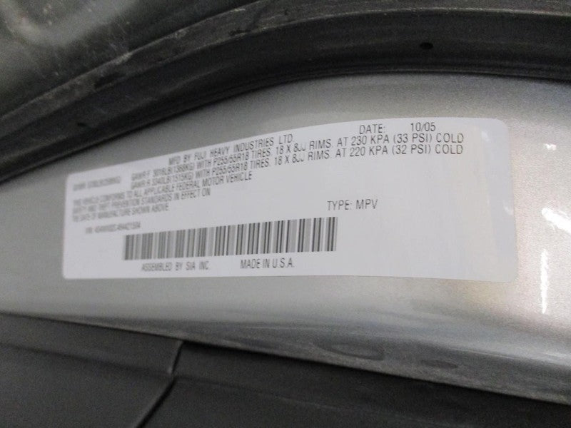 TRIBECA   2006 Seat Rear 2016381