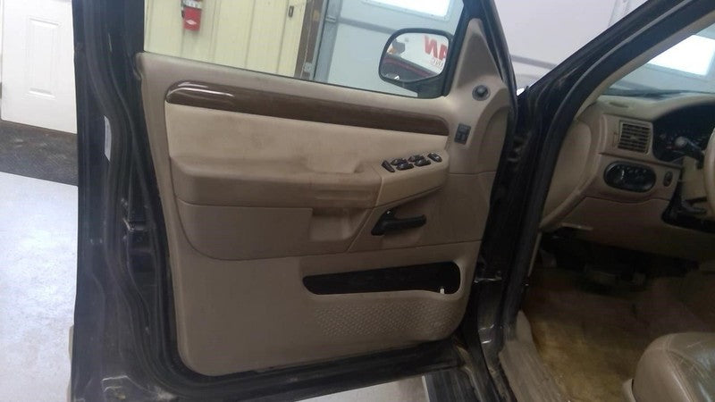 EXPLORER  2005 Front Door Trim Panel 2019182