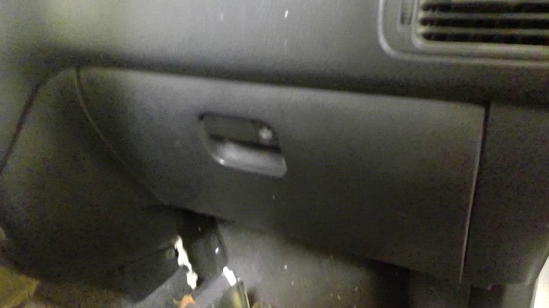 CR-V      2000 Glove Box 1934793