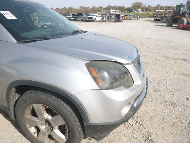 Driver Left Tail Light Lid Mounted Fits 07-12 ACADIA 1614701
