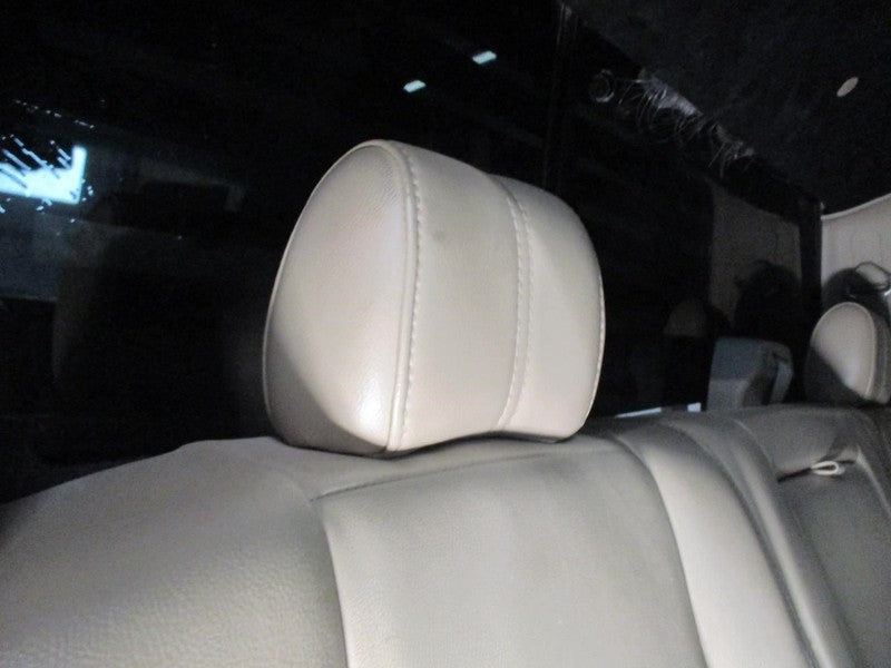 Ford F-250SD 2008 Headrest Used 9241
