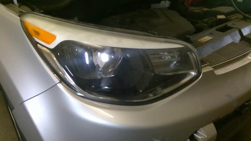 Seat Belt Front Model Driver Retractor Fits 14-19 SOUL 1871626