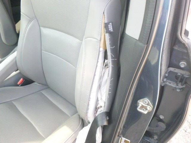 PILOT     2016 Front Seat 1660060