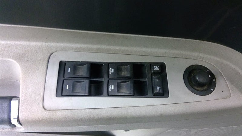 Passenger Caliper Rear SRT8 Opt BR4 Fits 05-08 12-14 300 1635662