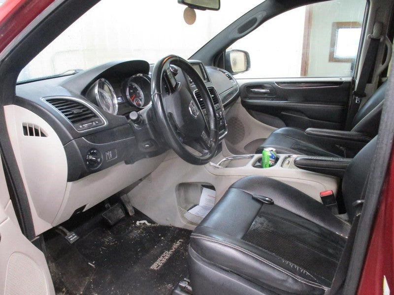 CARAVAN   2014 Door Trim Panel Rear 2045444