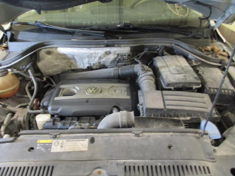 Seat Belt Front Bucket Seat Driver Retractor Fits 09-13 TIGUAN 1729602