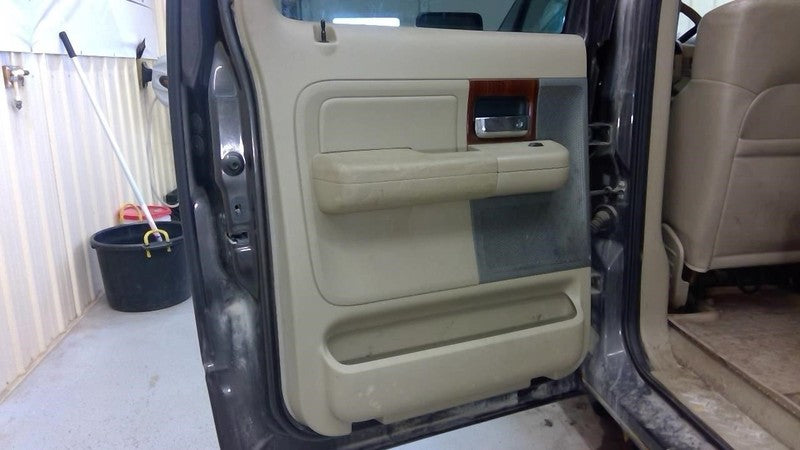 F150      2006 Door Trim Panel Rear 2033972