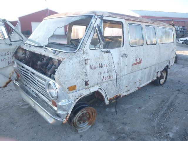 E300      1969 Side View Mirror 1732321