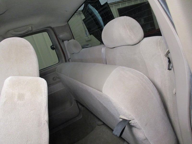 SILVRDO15 2006 Seat Rear 2017803