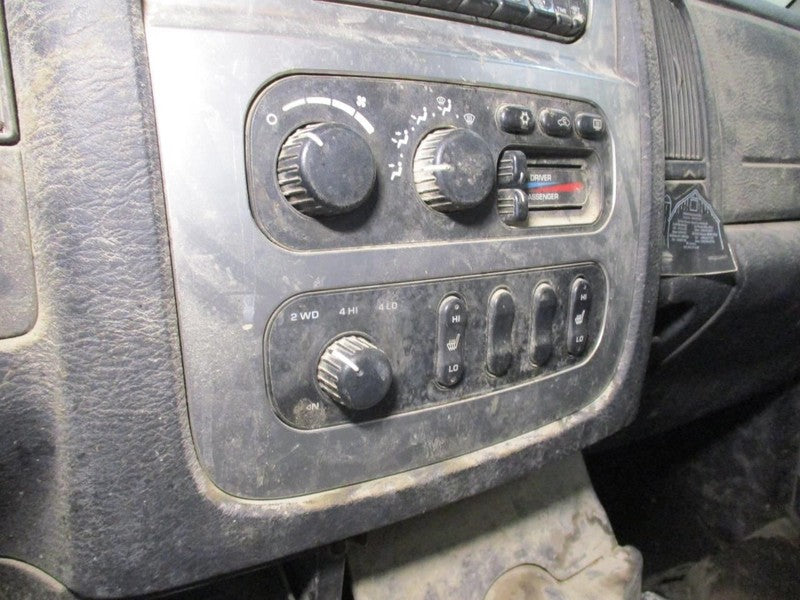 RAM2500   2005 Dash/Interior/Seat Switch 1936624