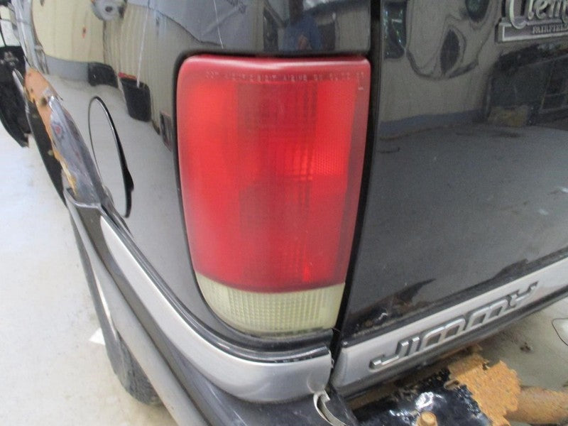 Driver Left Tail Light Fits 95-05 BLAZER S10/JIMMY S15 1943732