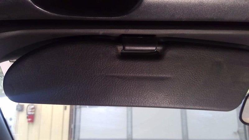 Z3        1997 Sun Visor 1705164