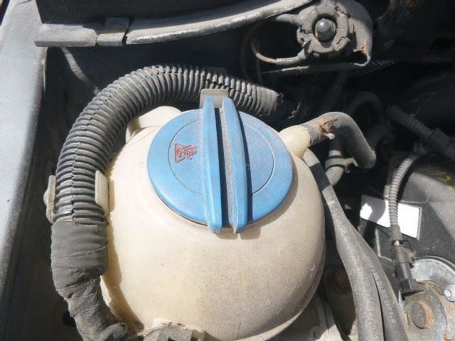 Passenger Right Headlight Halogen Fits 09-12 CC 1565979