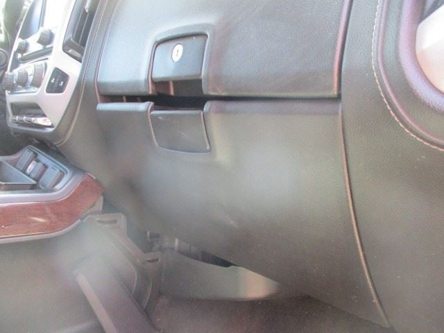 SIERRA 1500 2017 Glove Box 1574879