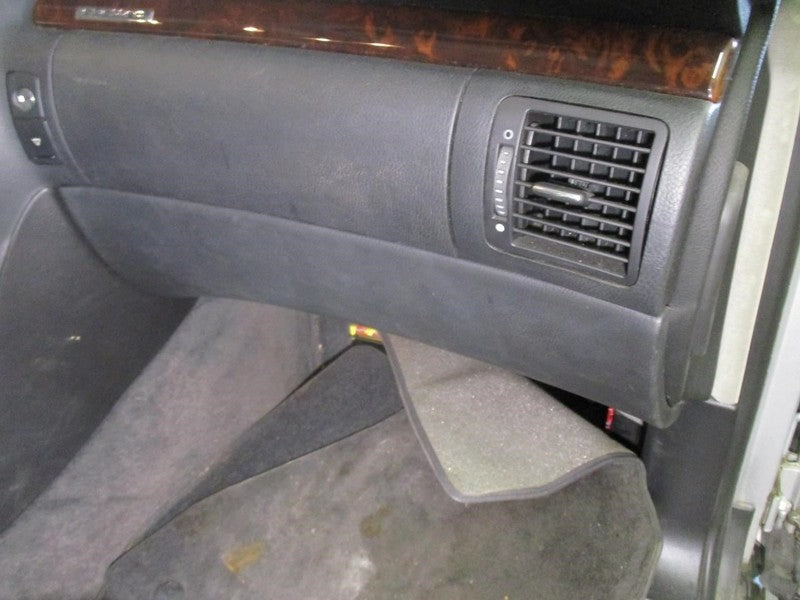 A8 AUDI   2000 Glove Box 1952126