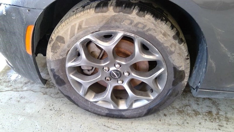 300       2017 Seat Belt Rear 1921225