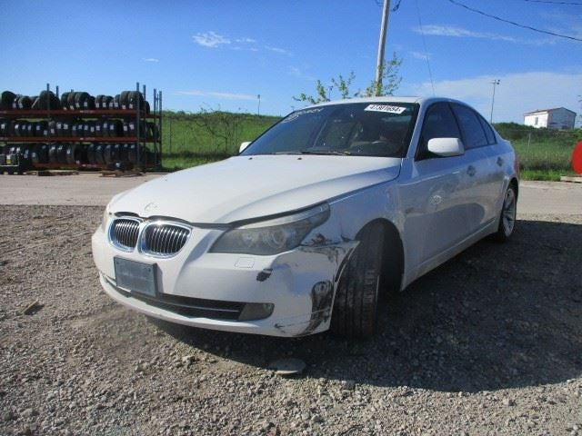 Passenger Grille Upper Bumper Mounted Fits 06-10 BMW 550i 1563597