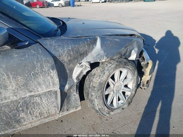 Chrysler 300C 2006 Headrest Used 5361