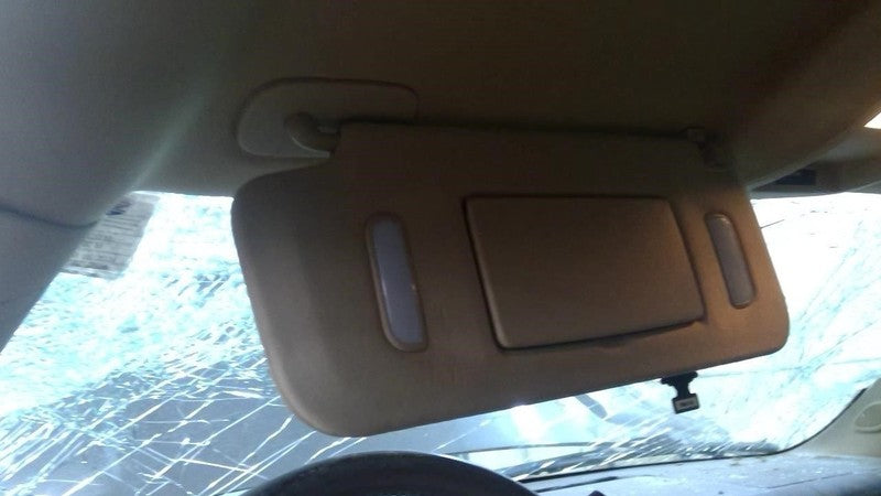 Driver Left Sun Visor Illuminated Fits 07-14 ESCALADE 1930670