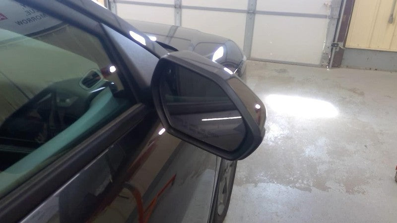 K4        2025 Side View Mirror 1954683
