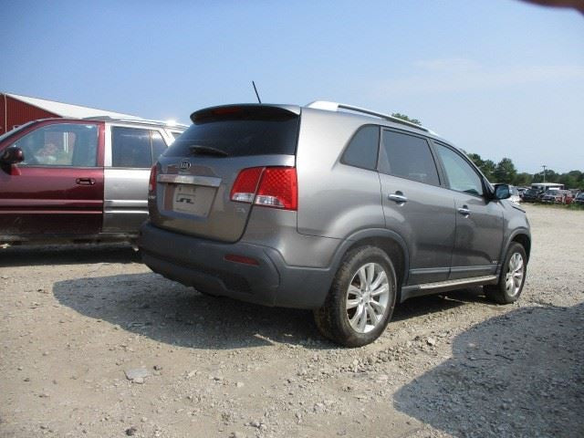 Grille Chrome Grille Surround Fits 11-13 SORENTO 1585122