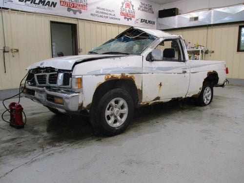 AC Condenser Fits 96-97 NISSAN PICKUP 2043244