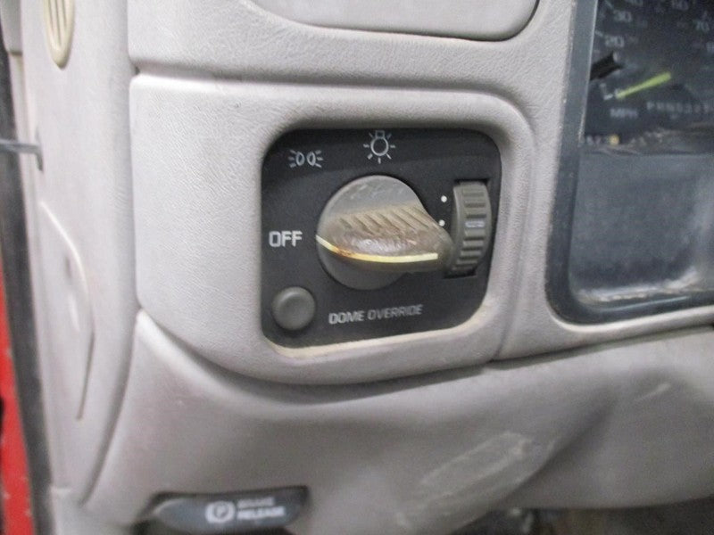TGMC1500  1997 Dash/Interior/Seat Switch 1997812