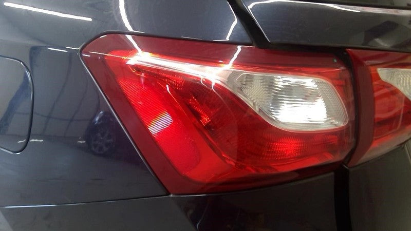 Driver Tail Light Without LED Quarter Panel Mounted Fits 18-21 EQUINOX