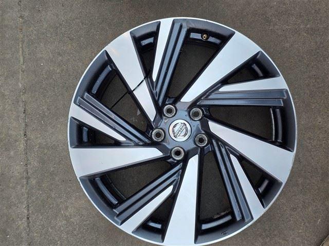 Wheel 20x7-1/2 Alloy Machined Face Painted Pockets Fits 15-18 MURANO 1