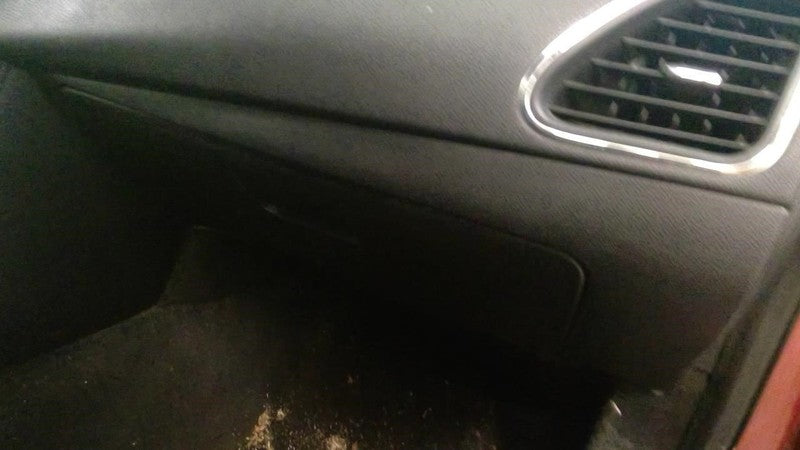 200       2012 Glove Box 1947031