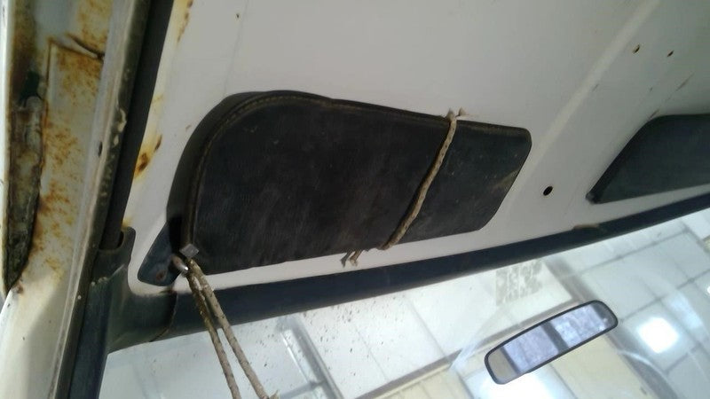 F250      1982 Sun Visor 1734759
