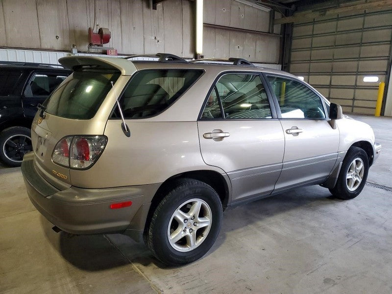 RX300     2001 Owners Manual 1896083