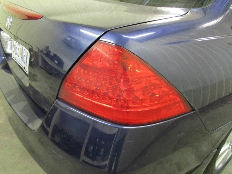 Passenger Tail Light Sedan VIN M 5th Digit Fits 06-07 ACCORD 1970833