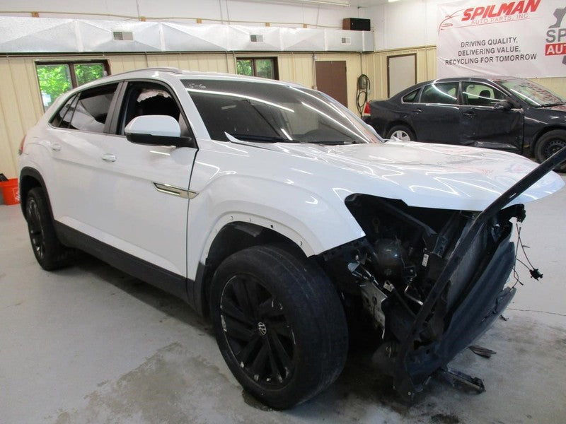 Passenger Right Sun Visor Fits 18-23 ATLAS 1682004