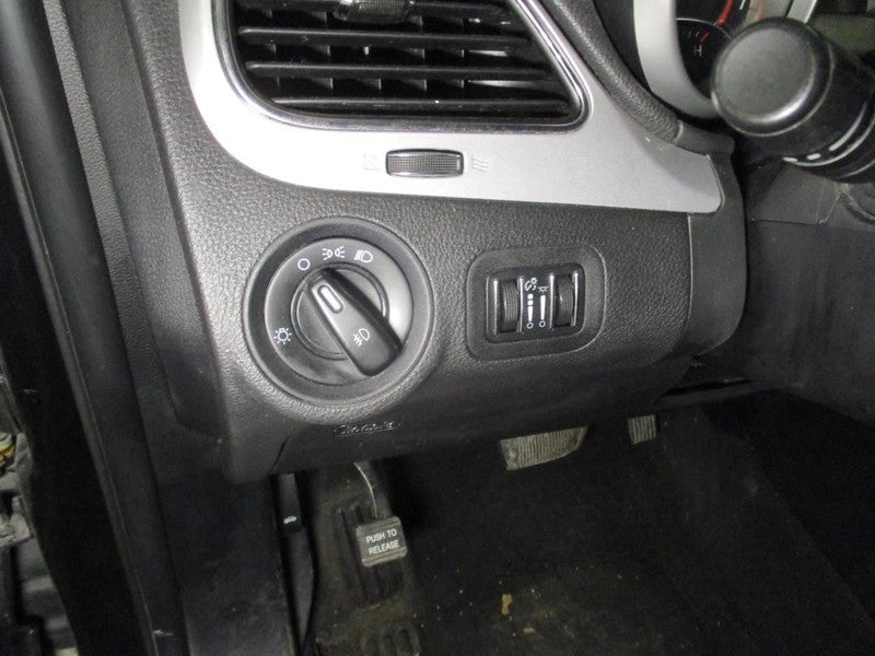 JOURNEY   2012 Dash/Interior/Seat Switch 1937444