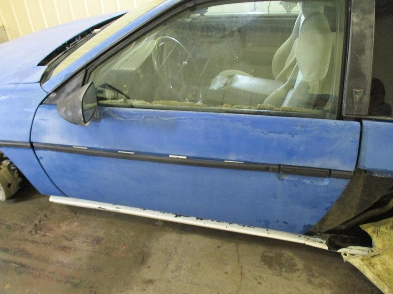 FIERO     1987 Seat Belt Front 1679847