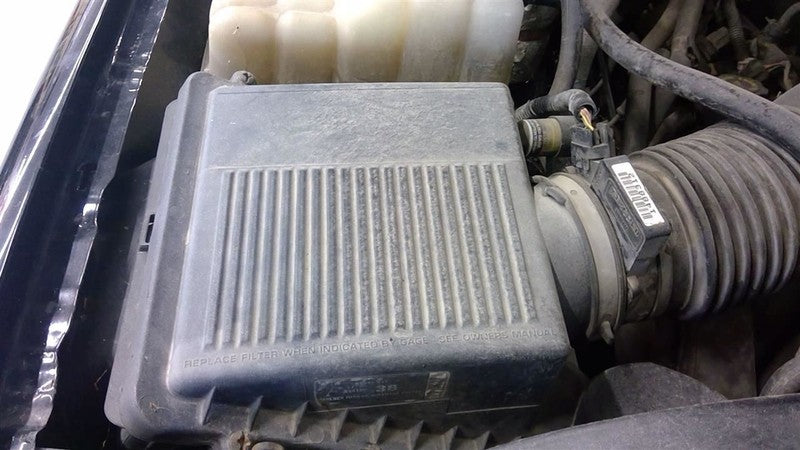 Starter Motor Fits 99-00 SIERRA 1500 PICKUP 1704239