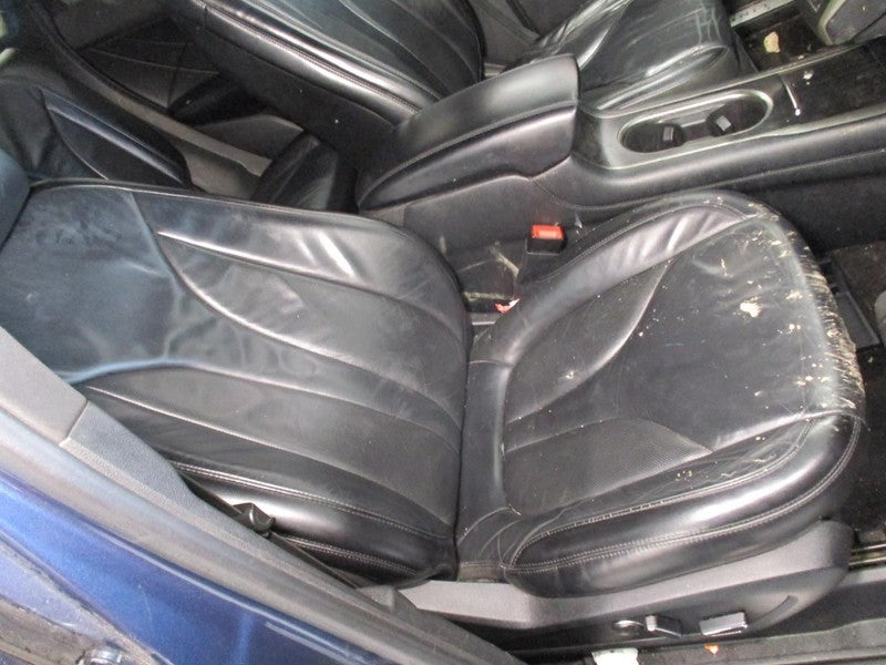 Passenger Front Seat Bucket  Leatherette Heated Fits 17-19 MKC 1736845
