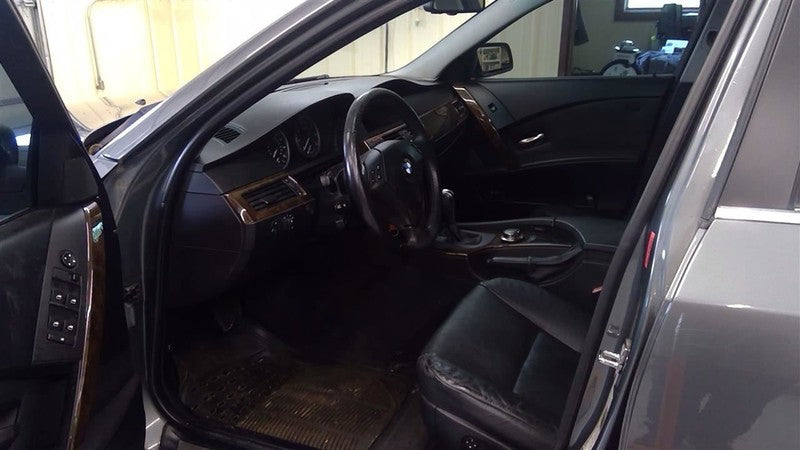 Driver Headlight With Xenon HID Fits 05-07 BMW 525i 1684138