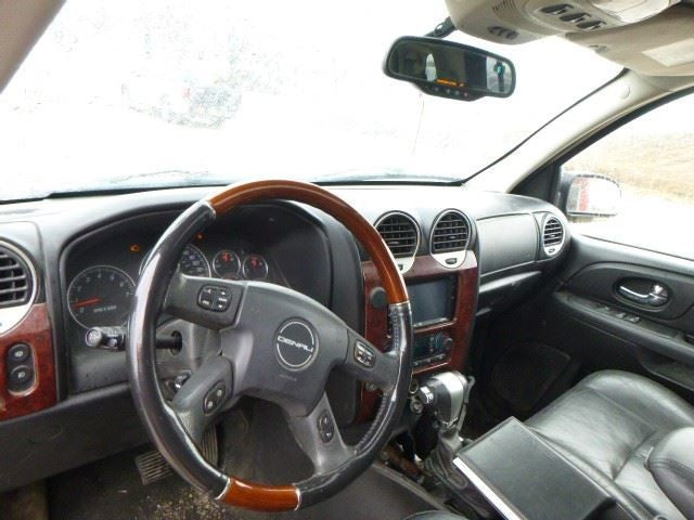 Driver Side View Mirror Power With Integral Turn Signal Fits 06-07 ENV