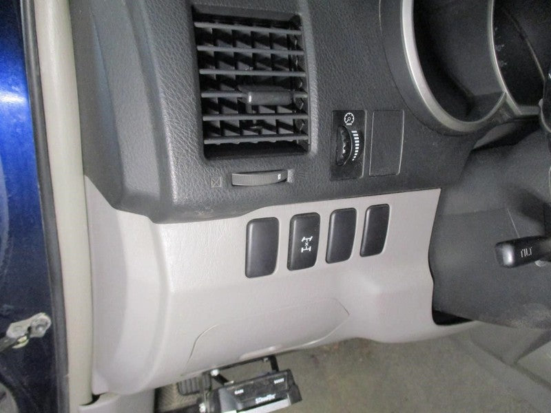 4 RUNNER  2006 Dash/Interior/Seat Switch 1931977