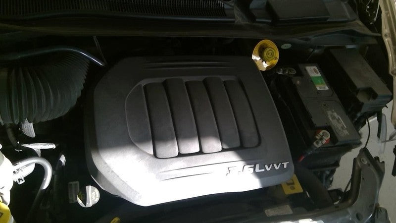 CARAVAN   2015 Engine Cover 1848284