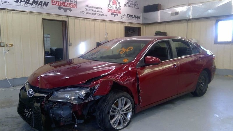Passenger Headlight Halogen Without Black Trim Fits 15-17 CAMRY 164000