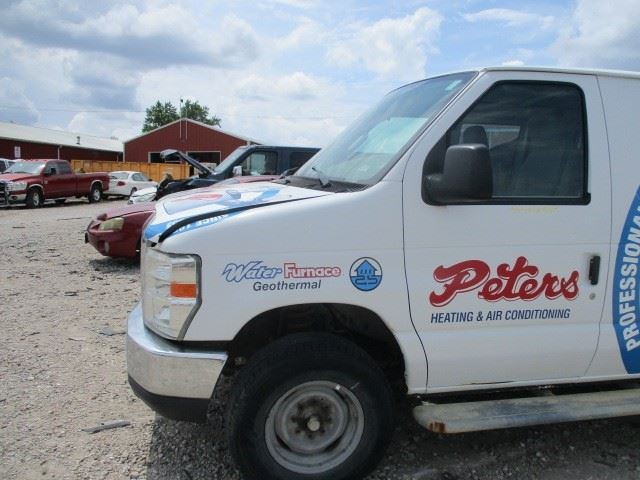 Rear Axle 9.75" Ring Gear Semi-floating Axle Fits 09-14 FORD E250 VAN 