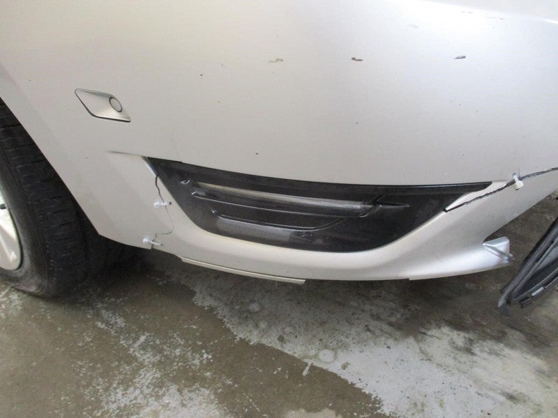 TAURUS    2013 High Mounted Stop Light 1857555