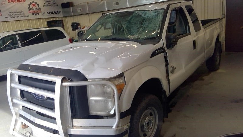 F250SD    2014 High Mounted Stop Light 1891976