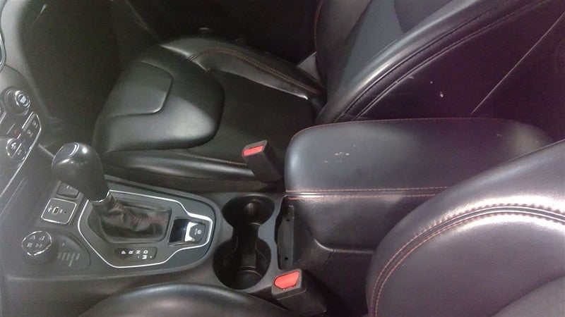 Console Front Full Lenght Floor Console Fits 14-23 CHEROKEE 1644871