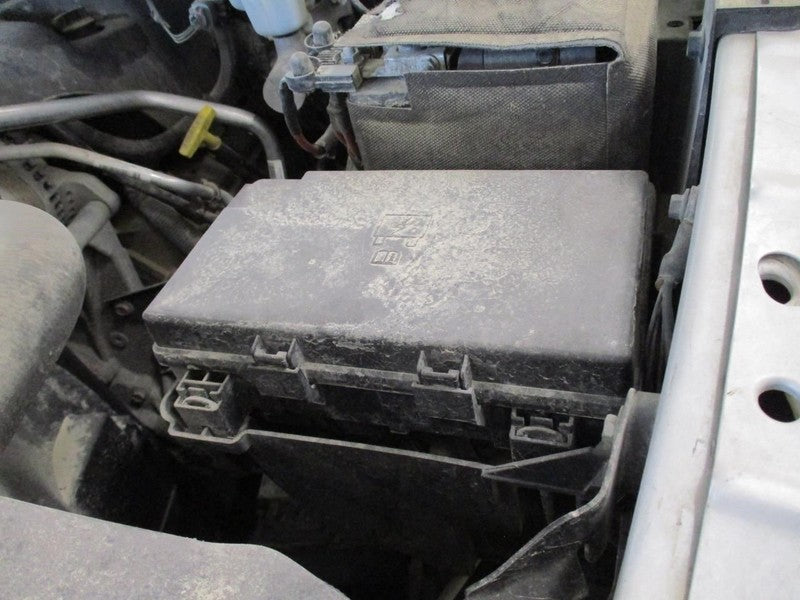 Seat Belt Front 4 Door Bench Seat Center Fits 13-26 DODGE 3500 PICKUP 