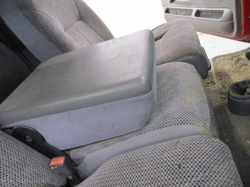 Front Axle 4 Wheel ABS 3.55 Ratio Fits 98 DODGE 1500 PICKUP 1873227